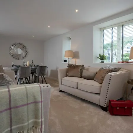 Relaxing With Large Terrace By Letmestay *